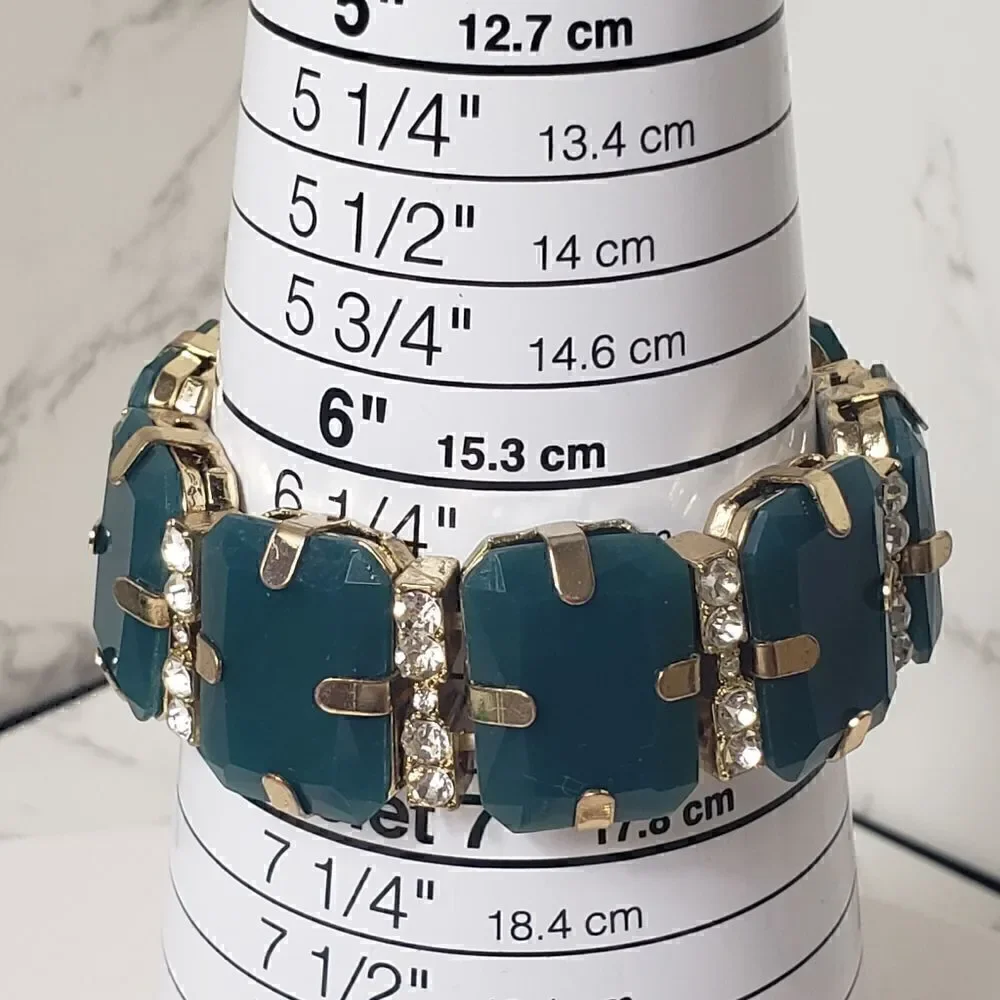 unbranded necklace earrings